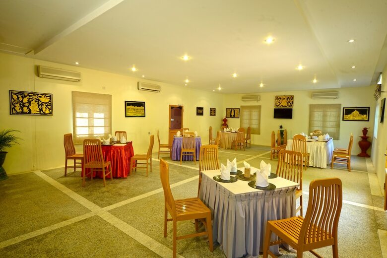 Kaytumadi Dynasty Hotel