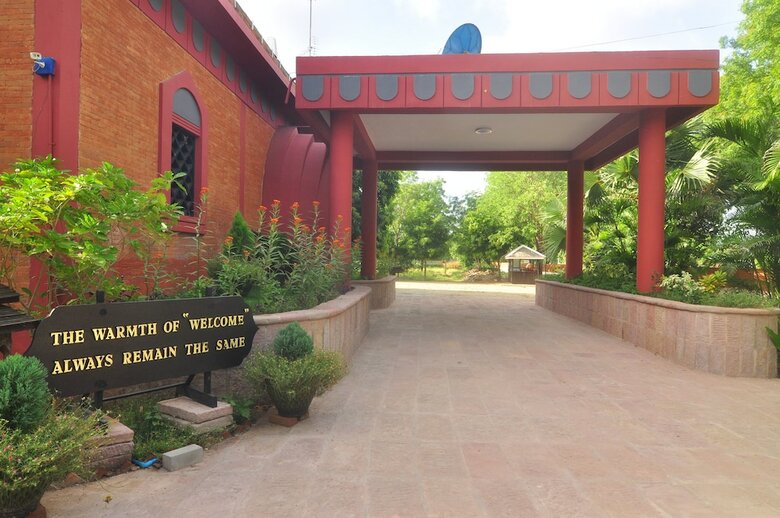Kaytumadi Dynasty Hotel