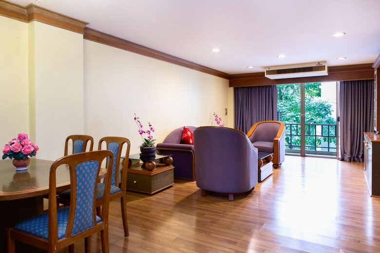 Hotel Town In Town Garden Resort