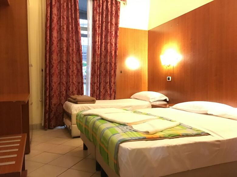 Hotel Rome Terminal House