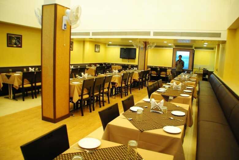 Hotel Grand Ashirwad Beacon