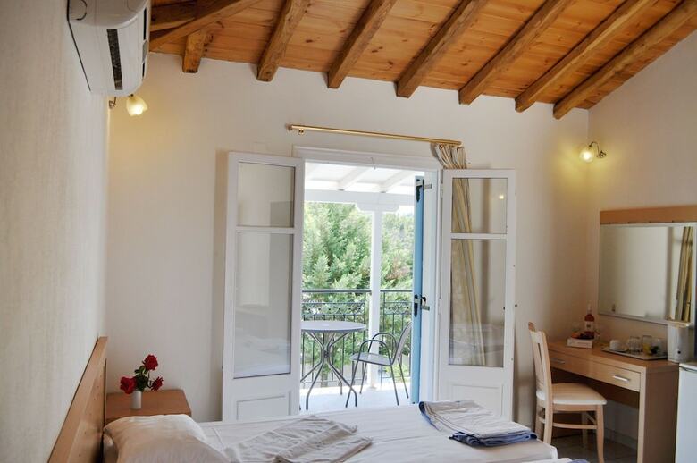Hotel Marialena Village