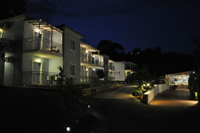 Hotel Marialena Village