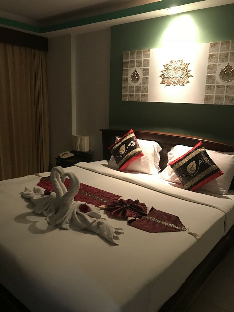 Luxur Boutique Hotel Patong