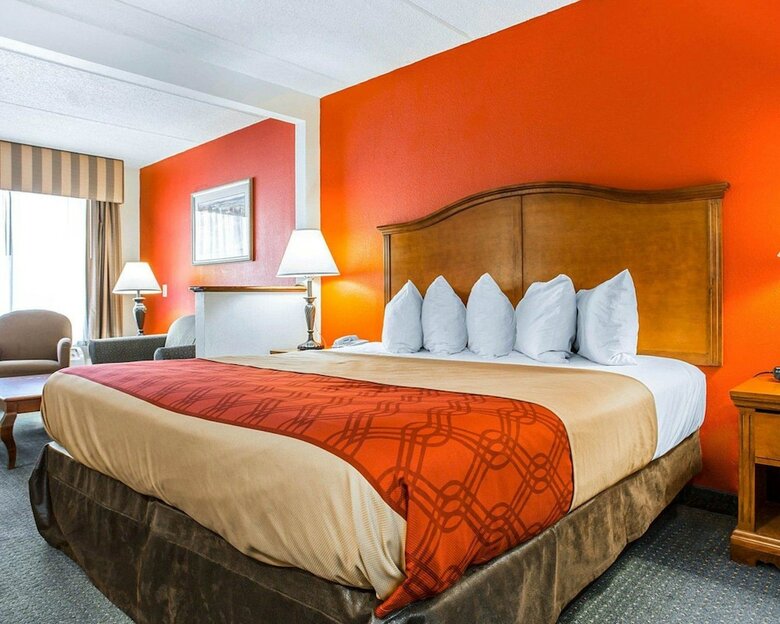 Hotel Econo Lodge Inn & Suites