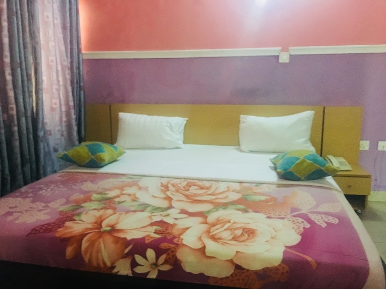 Sylva Link Hotel Ltd