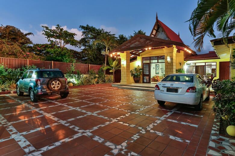 The Ginger Lily Hotel