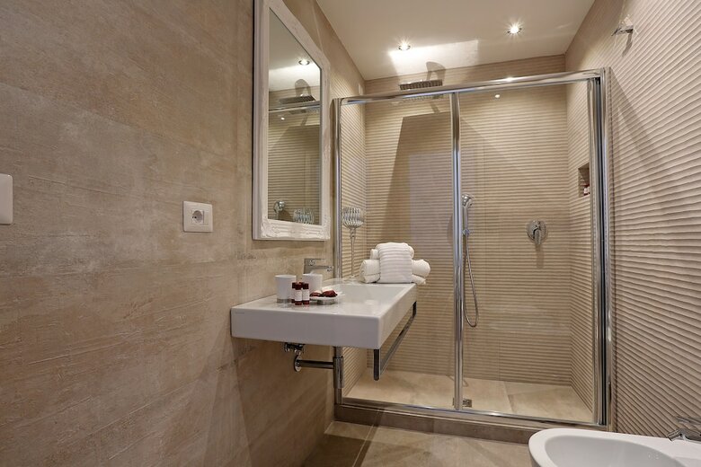 Hotel Spagna Art & Suites - Daplace Collection
