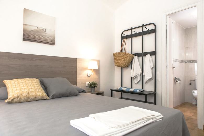 Rv Hotels Apartamentos Benelux