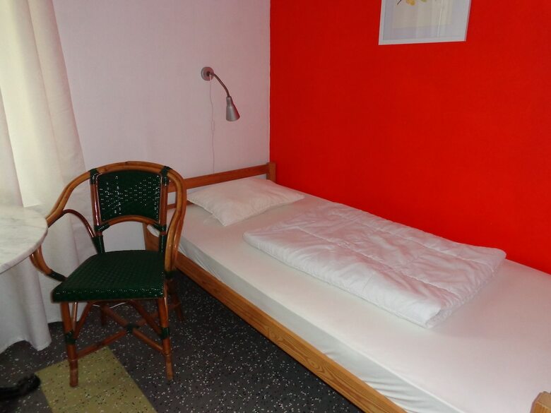 Hostal M�ler�s Vandrarhem B&B