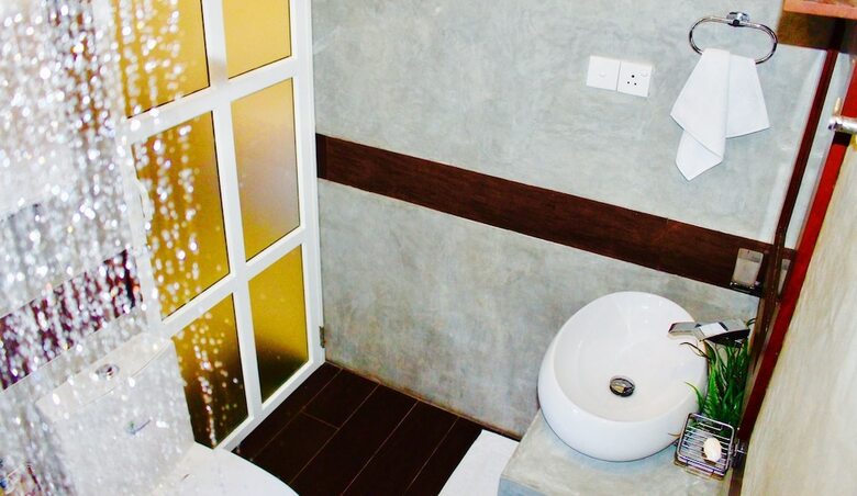 Hotel 8 Plus Motels