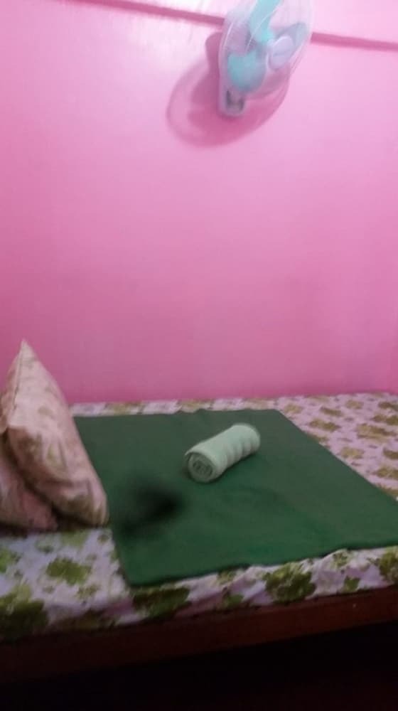 Hostal Cvnb Bed & Bath - Hostel