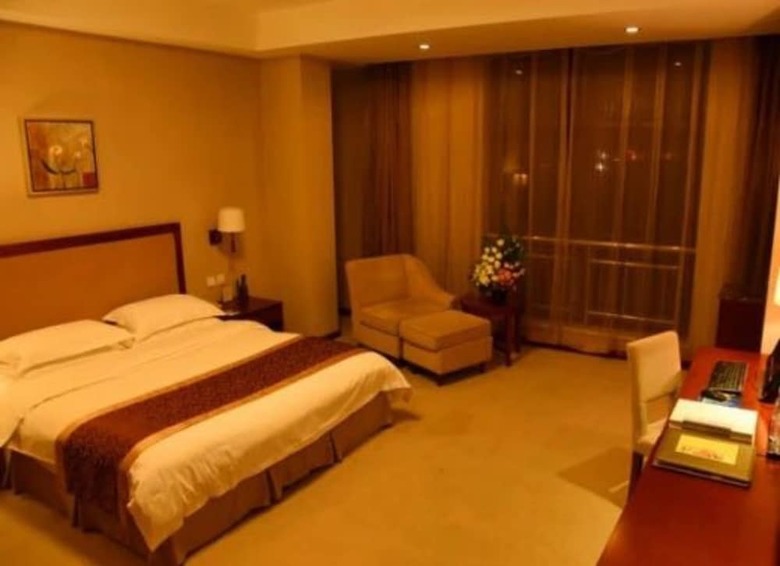 Huashan Mountain International Hotel