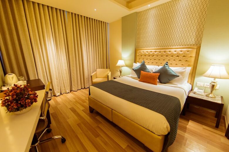 Hotel Clark International