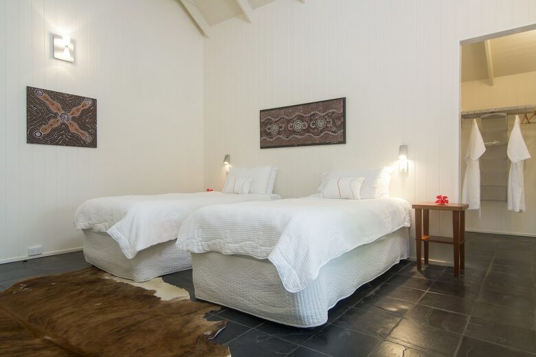 Port Douglas Cottage And Lodge