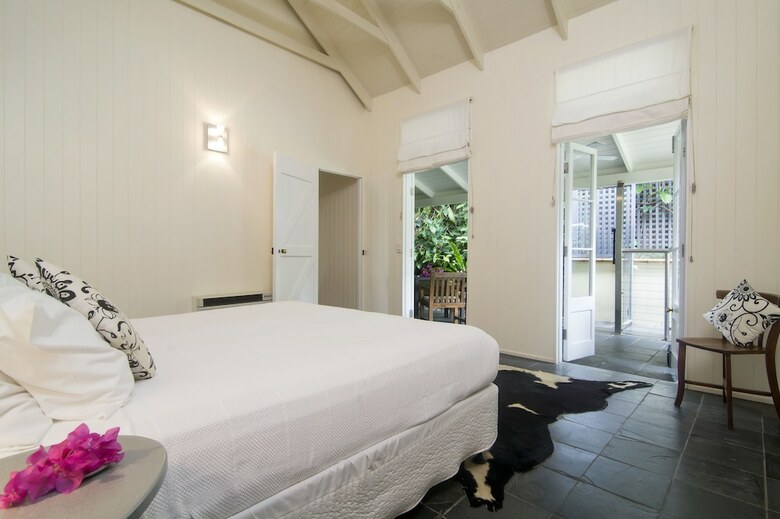 Port Douglas Cottage And Lodge