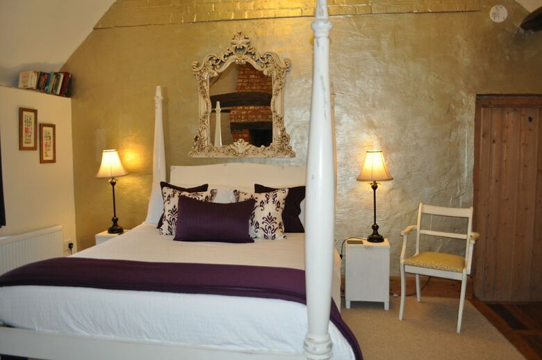 Home Farm Bed And Breakfast