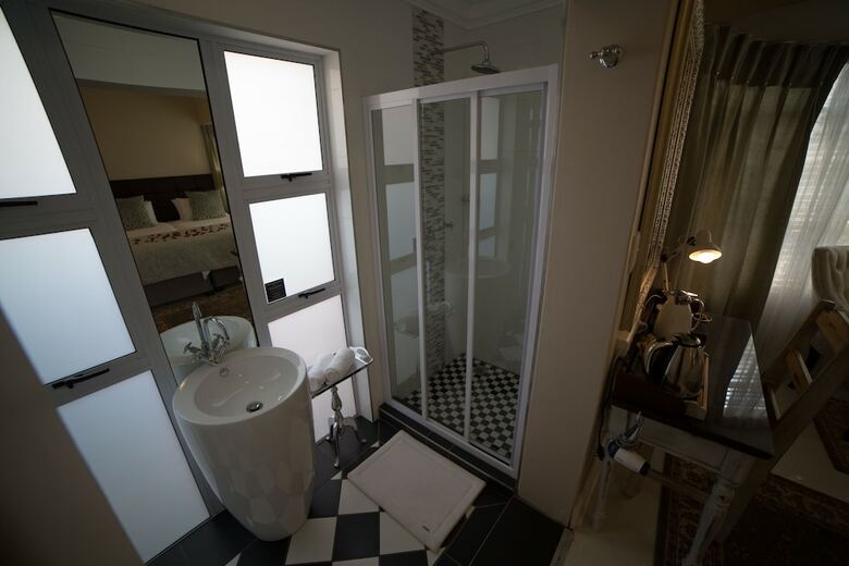 Hotel Grey Manor Guesthouse