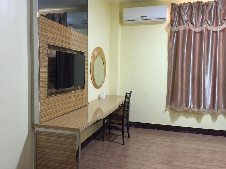 Meaco Royal Hotel - Plaridel