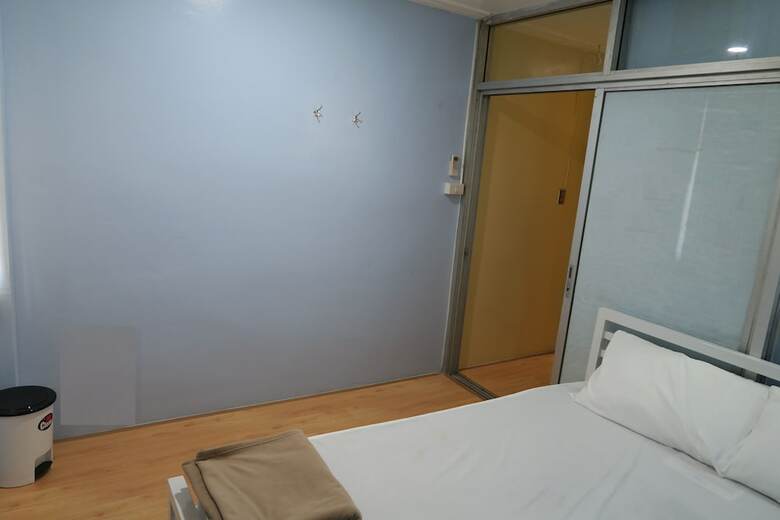 Hostal Red Lips Hostel