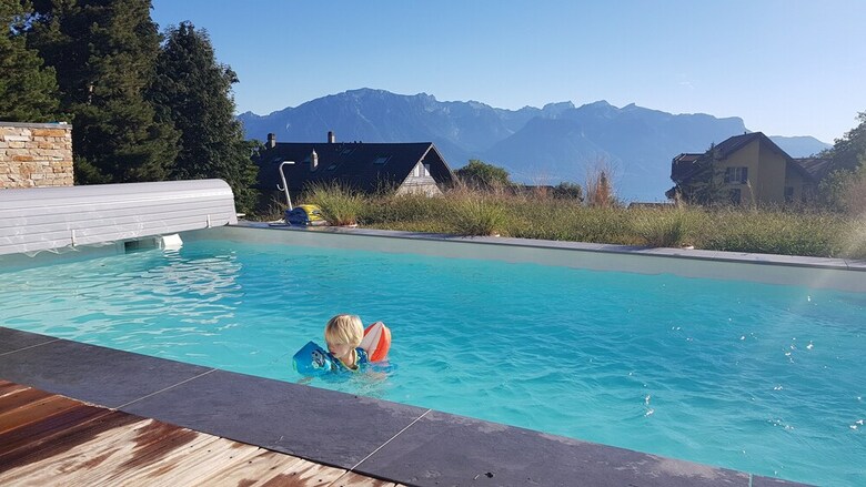 Villa Montreux Holiday Home