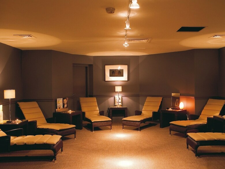 Marine Hotel And Spa