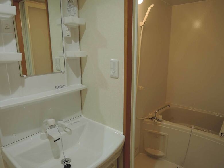 Apartamentos Kenrokuen Inn