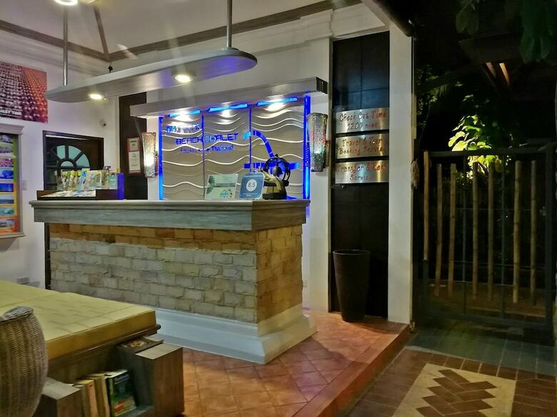Hotel Bangtao Beach Chalet