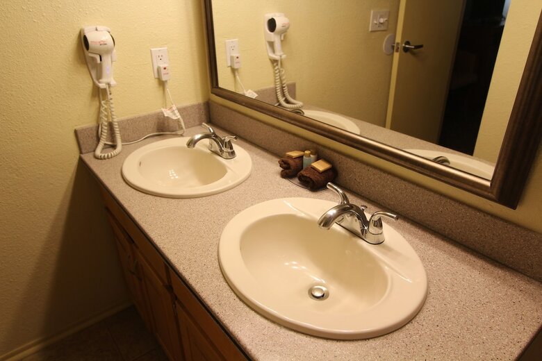 Crown Point Condominiums, A Vri Resort