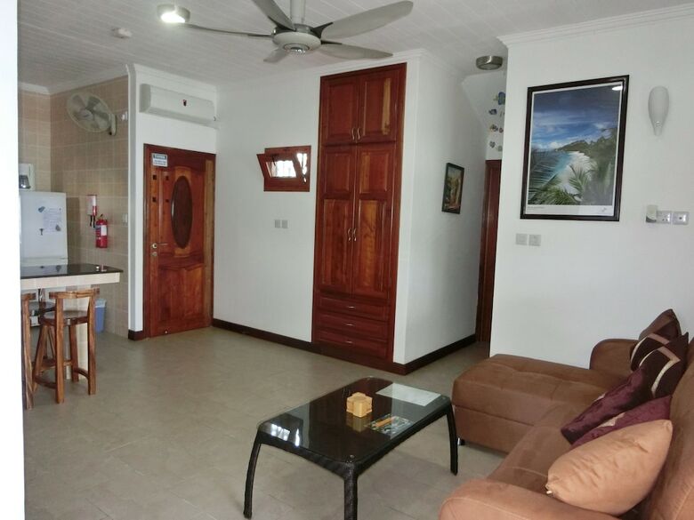 Villa The Drake Seaside Apartment