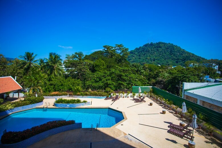 Phuket Merlin Hotel