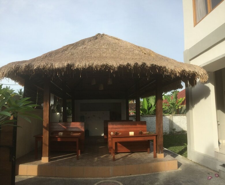 Hotel Semilir Senggigi Inn