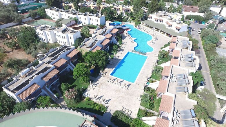 Izer Hotel Beach Club - All Inclusive