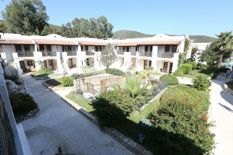 Izer Hotel Beach Club - All Inclusive