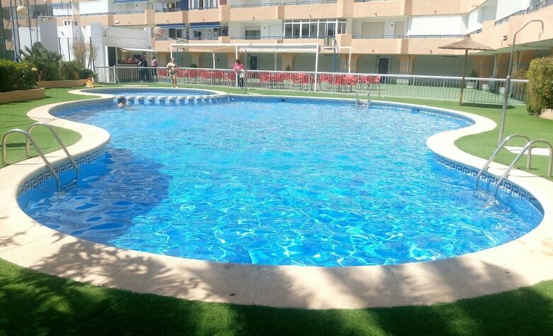 Apartamentos Estudio Ally