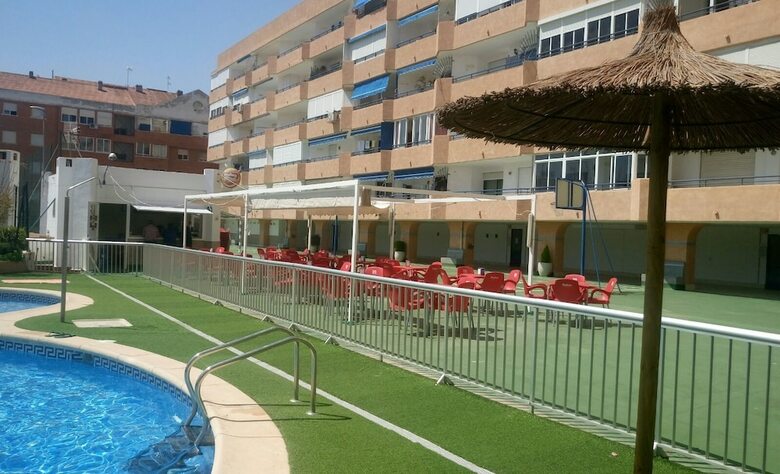 Apartamentos Estudio Ally