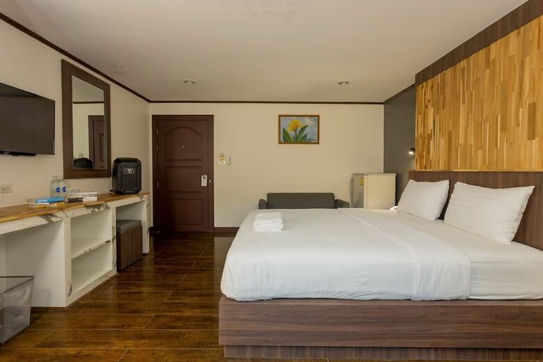 Phimai Paradise Hotel