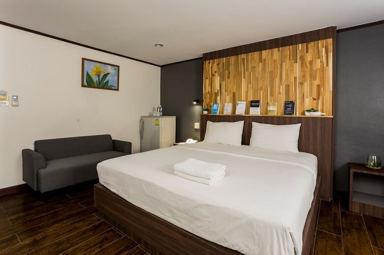 Phimai Paradise Hotel