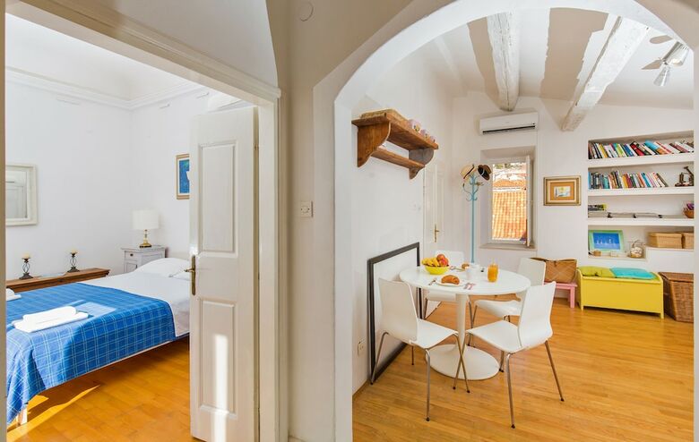 Hotel Arty Apartments By Irundo