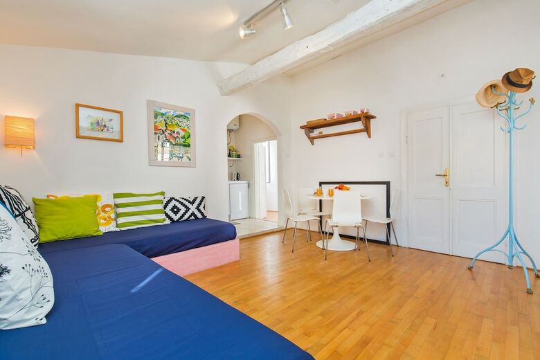 Hotel Arty Apartments By Irundo