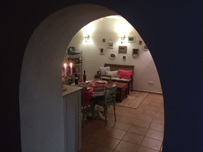 B&B Wine And Cooking Pened�s