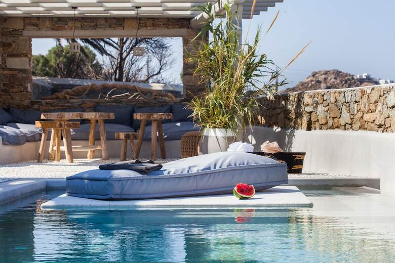 Myconian Platinum Villas