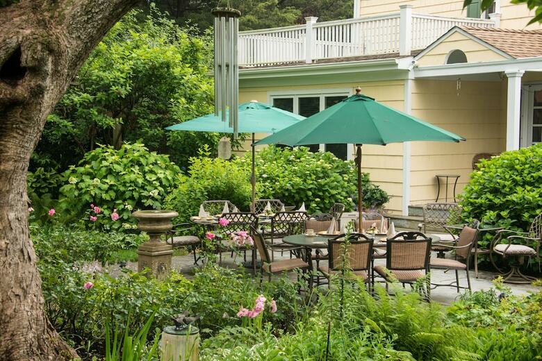 Bed & Breakfast A Butler's Manor