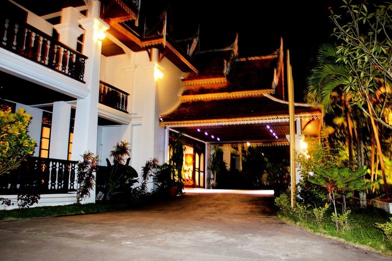 Chitchareune Mouangluang Hotel
