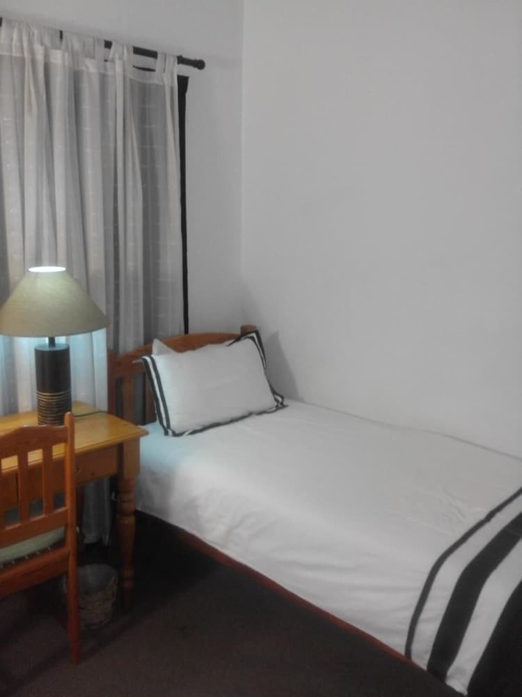 Hotel Ruxmian Lodge