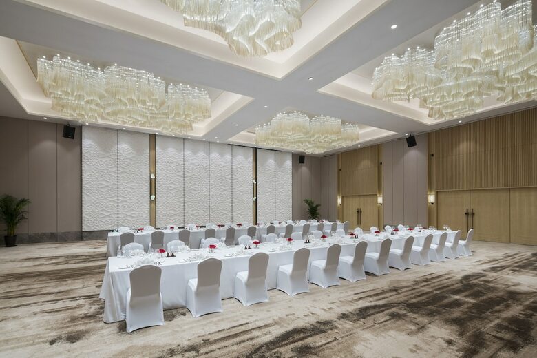 Hotel Pullman Zhouzhuang