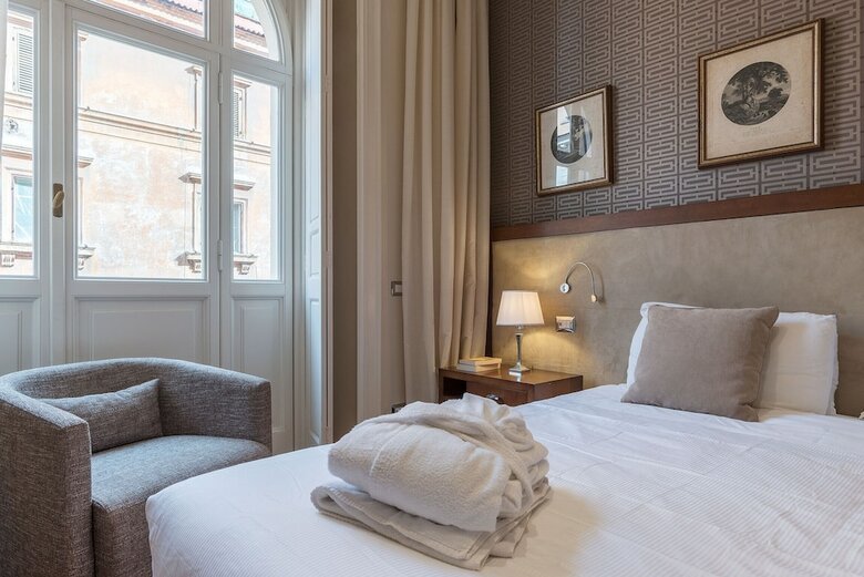 Novecento Apartments