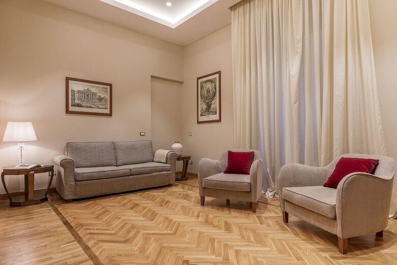Novecento Apartments