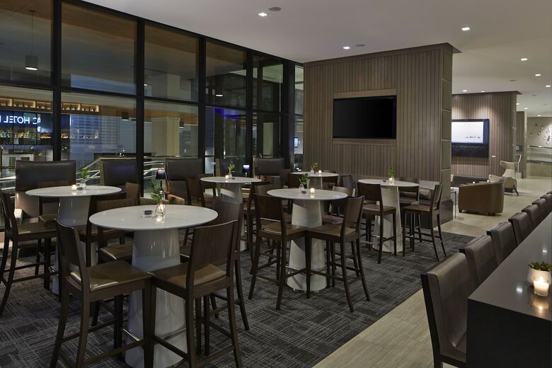 AC Hotel By Marriott Seattle Bellevue/downtown