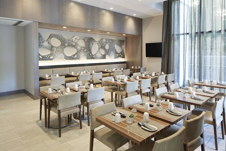 AC Hotel By Marriott Seattle Bellevue/downtown